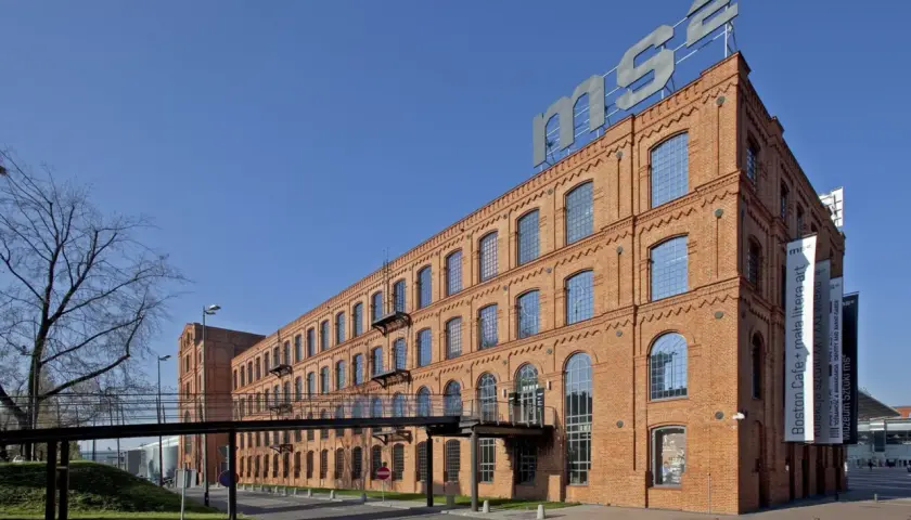 Muzeum Sztuki ms2 Manufaktura: Przewodnik po awangardzie w Łodzi
