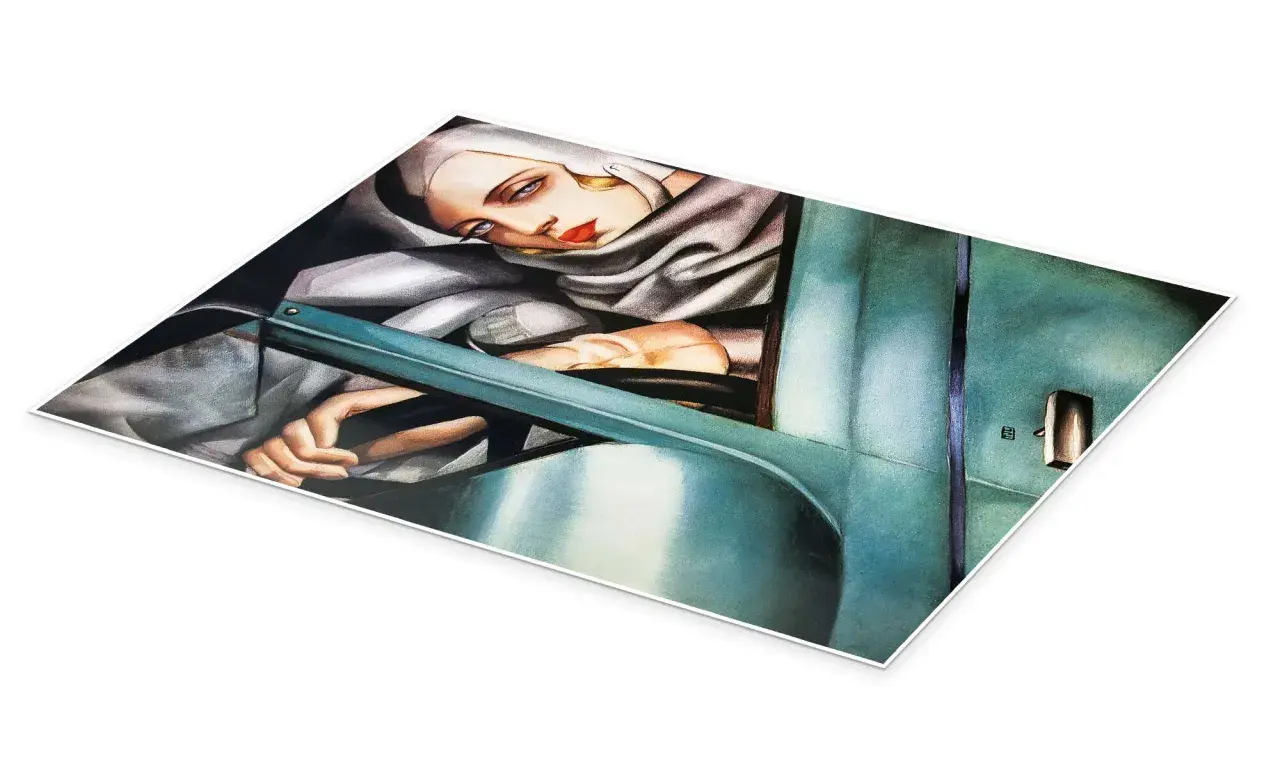 Art deco autoportret w zielonym Bugatti. Kobieta w eleganckim nakryciu głowy i szalu spogląda z wnętrza luksusowego samochodu.